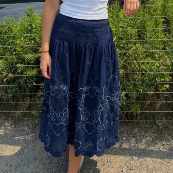 SEA Blue Eyelet Full Midi Skirt SIZE 4 Embroidered Prairie Western Designer $485 - Picture 7 of 13